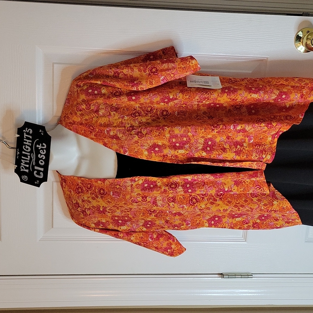 LuLaRoe Bianka Kimono Size 3 (10-12) Floral Orange Red Pink
